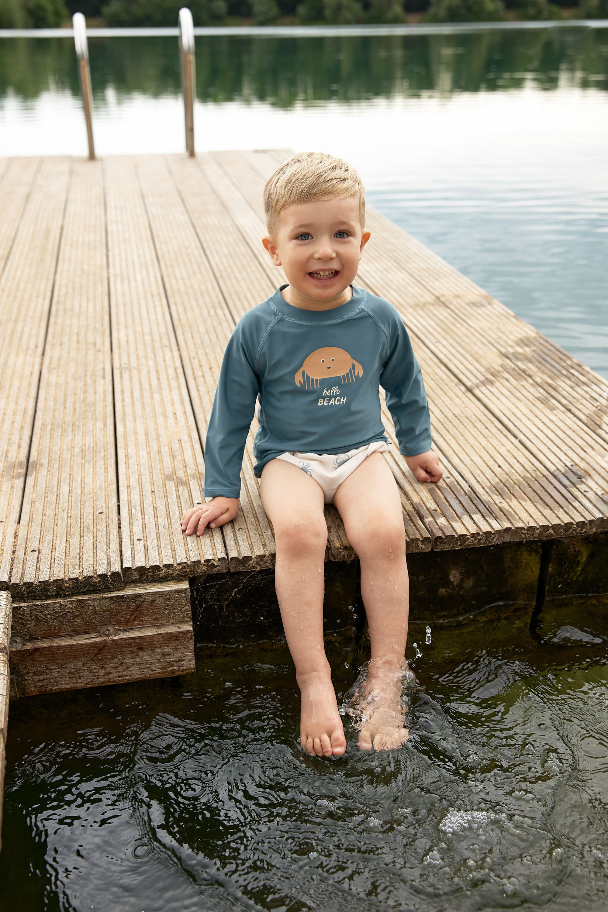 Junge mit Schwimmwindel "Sea Animals" in creme von Lässig