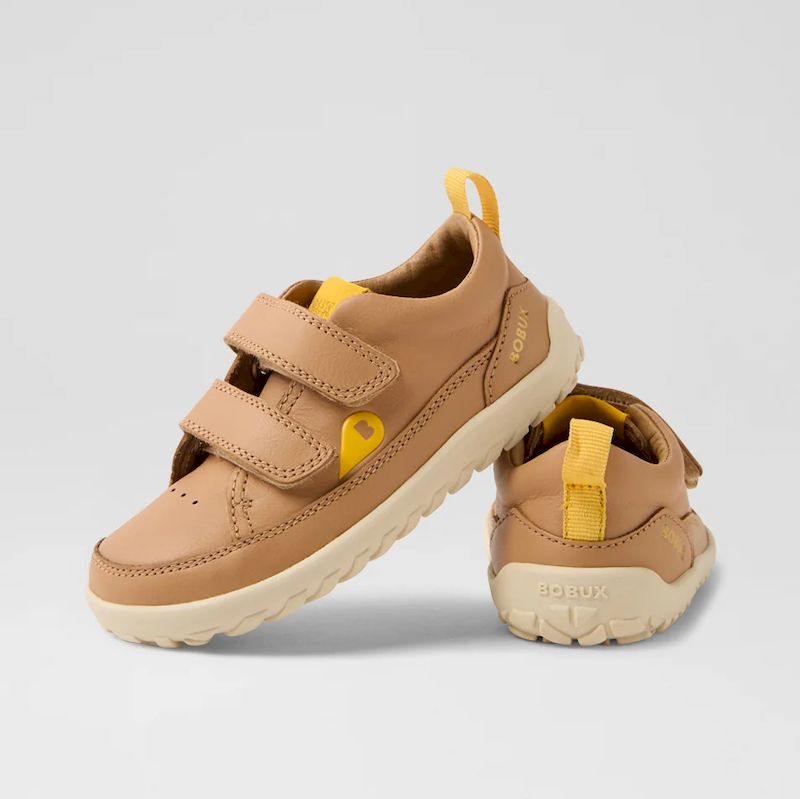 Bobux Barfussschuhe Sandstorm mit Doppelklettverschluss von der Seite und von hinten
