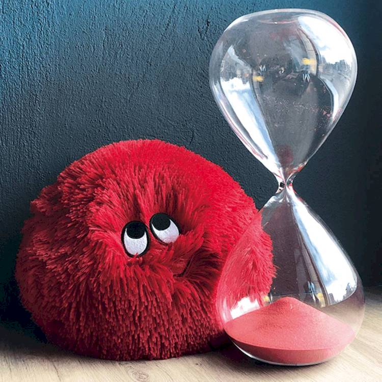 Mehr als nur ein Accessoire: FLAUSCHN Buddy in Samba Rot