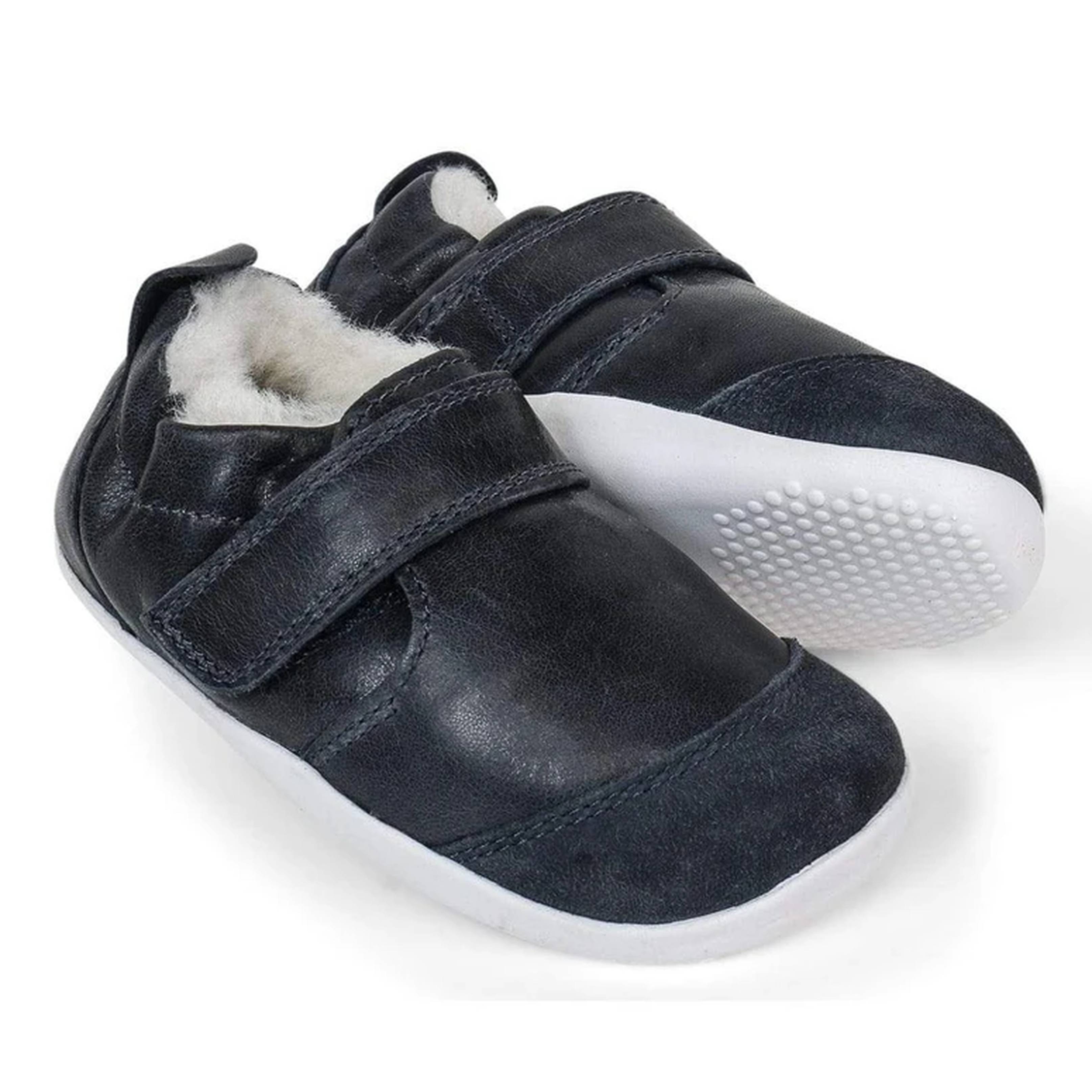 Arctic-Marvel-Navy-Bobux-Paar Lauflernschuh BOBUX Marvel Arctic in Dunkelblau mit Merinofutter