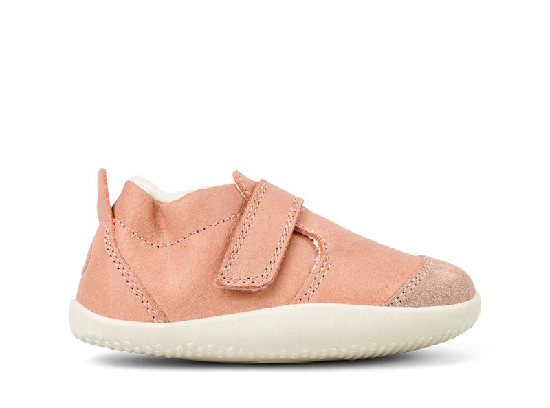 Bobux-Marvel-Arctic-Rose-Seite Babyschuh Marvel  Bobux Arctic Rose mit breitem Klettverschluss und Knöchelgummi