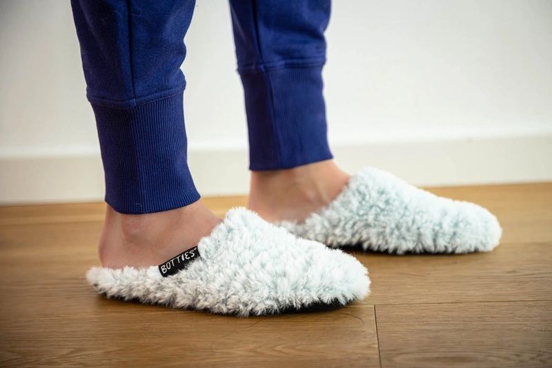 myboshi-botties-Pantoffelinos-Fellino-3-800 "Pantoffelinos" selbst gehäkelt mit BOTTIES Sohlen "Basic" und Myboshi Fellino