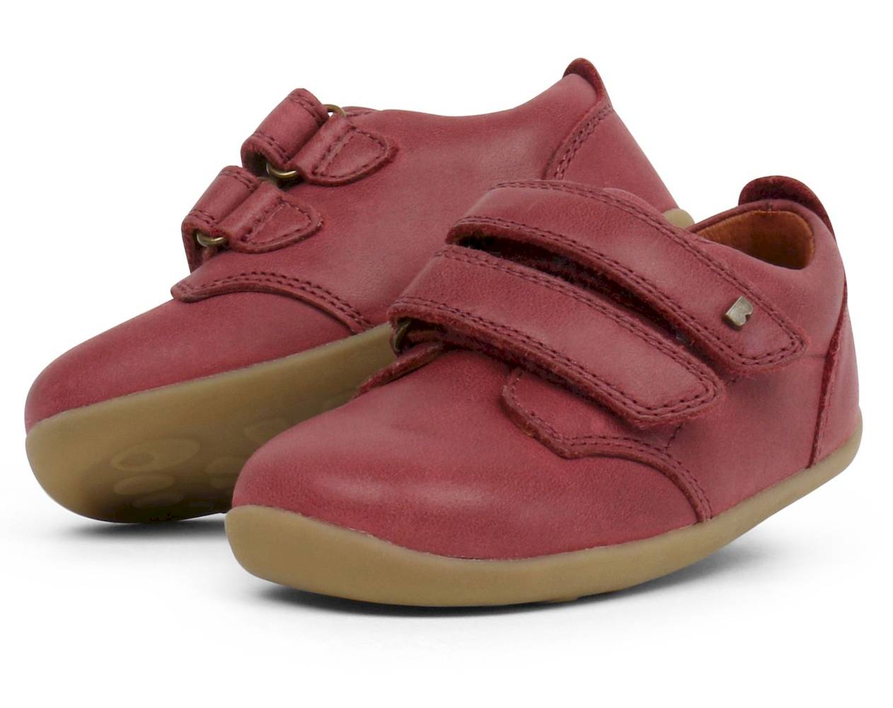 Port_Red18_front bobux Kinderschuhe in dunkelrot mit biegsamer Sohle
