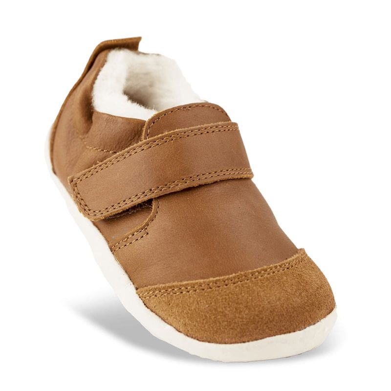 Babyschuh Marvel  Bobux Arctic Caramel mit breitem Klettverschluss und Knöchelgummi