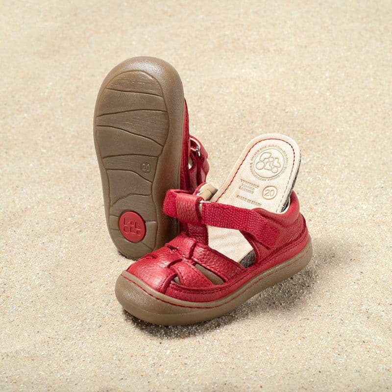 POLOLO Sandale Verano Rot Flexible TPR-Gummisohle und herausnehmbare Innensohle der roten Ledersandalen "Verano" von Pololo
