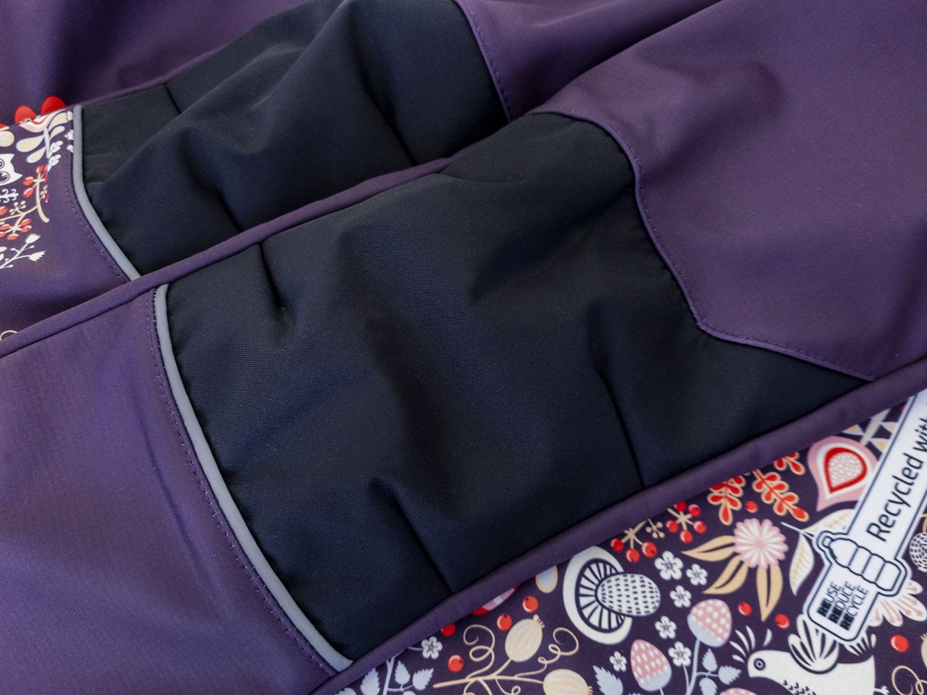 Verstärkte Knie: Softshelljacke "Owl Violet" von WAMU