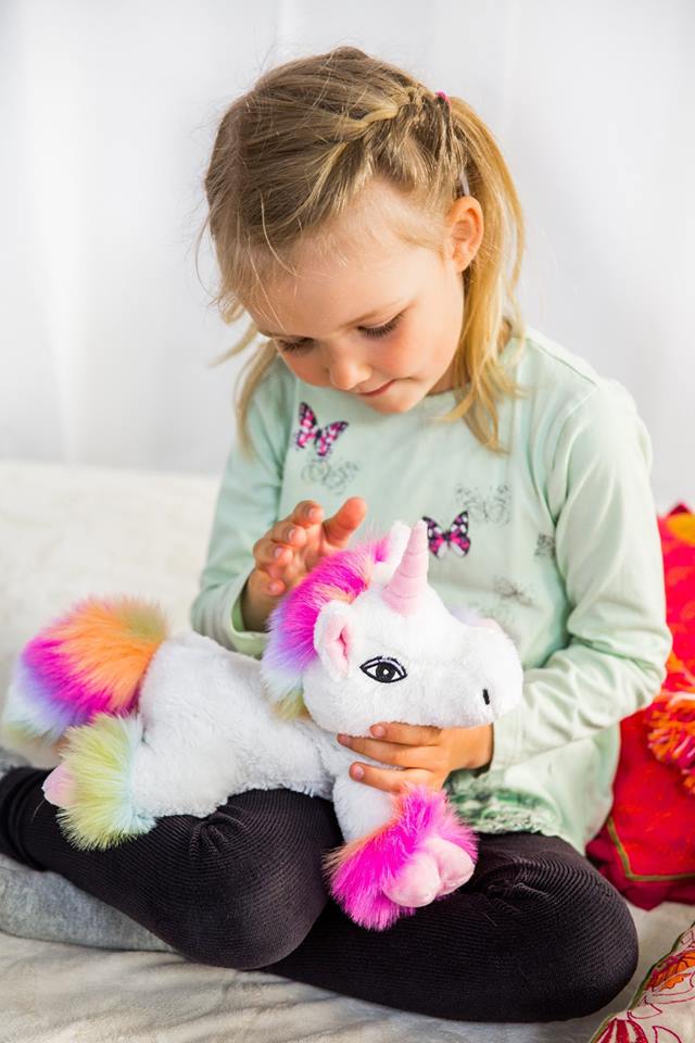17_EinhornImg Habibi Wärmetier Einhorn Rainbow