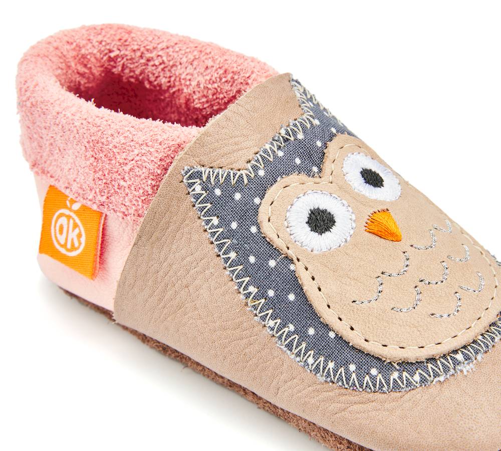 Da stimmt jedes Detail: Krabbelschuhe "Eule" von Orangenkinder