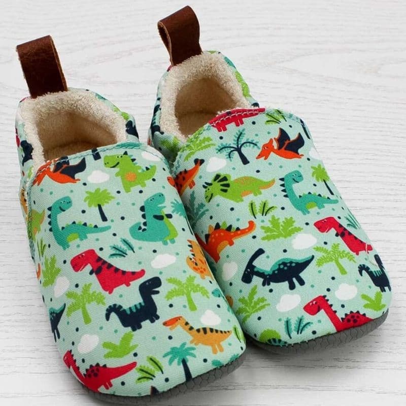 Pololo-seaqual-dinos-barfuss-frontal POLOLO Barfuss-Hausschuhe "Dino", vegan aus SEAQAL-Yarn " und Baumwolle