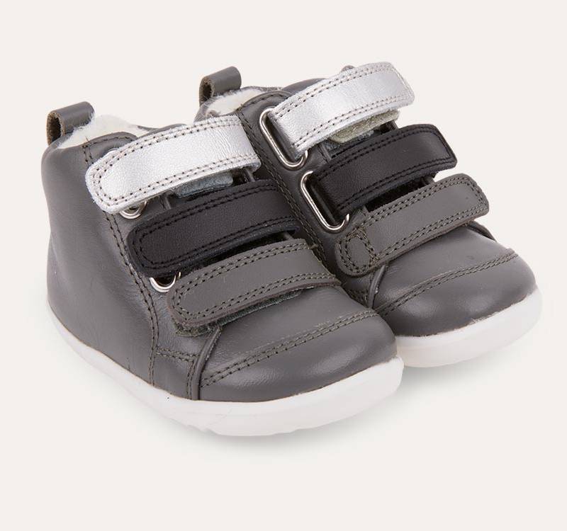 Bobux-HiCourt-Switch-Arctic-Smoke-Paar2 Bobux Step up Hi Court Switch Arctic Smoke mit Wechselriemen
